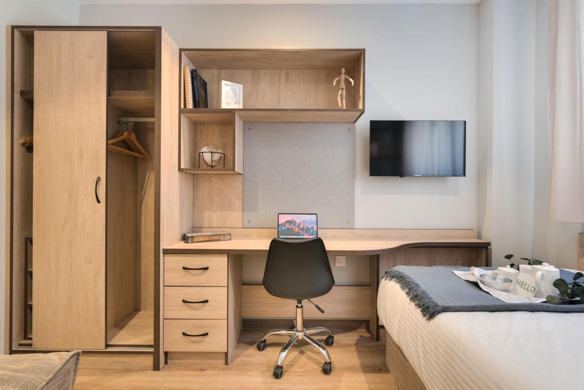 Livensa Living Pamplona Albergue Juvenil Luaran gambar